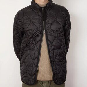 Nike ACG Men's Black Military High Neck Down Full Zip Puffer Jacket Size M